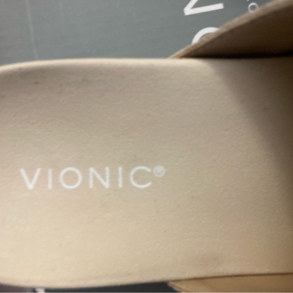 New Vionic sandals size 7 - Picture 4 of 10